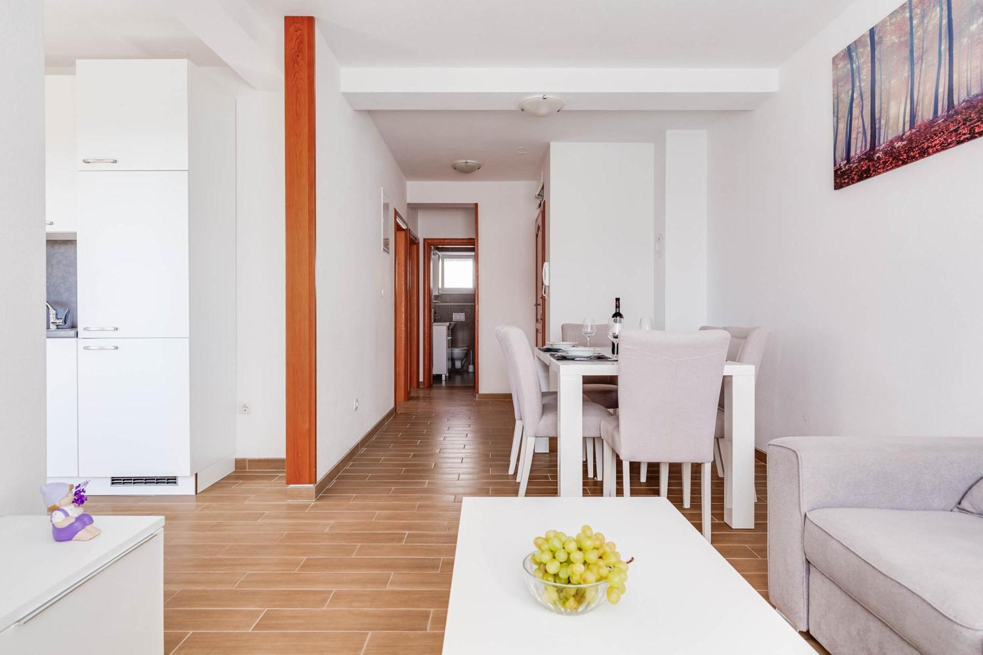 Apartmani Pocrnic Pakoštane Exteriér fotografie